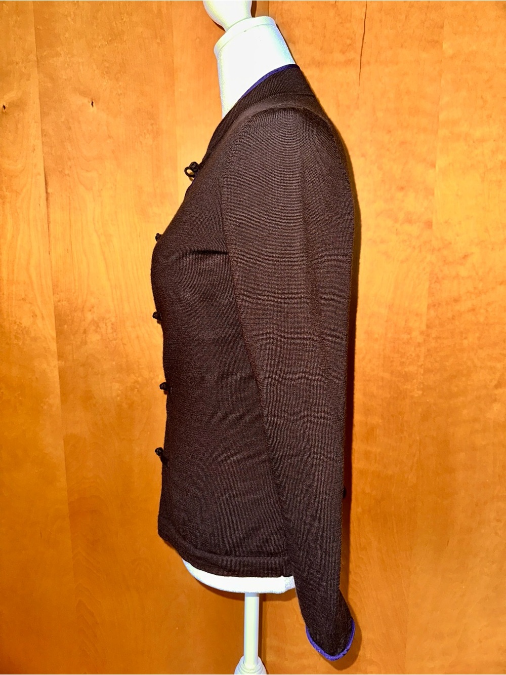 Shanghai Tang Brown Knit Mandarin Collar Cardigan with Purple Trim 100% Wool - Picture 4 of 8